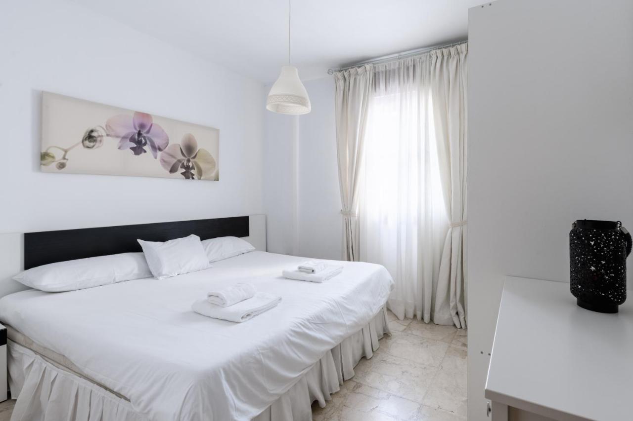 Holi-Rent Procurador Lägenhet Sevilla Exteriör bild